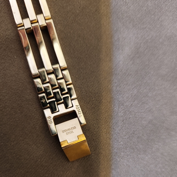 MOVADO AUTHENTIC ESPERANZA WATCH - Picture 8 of 12